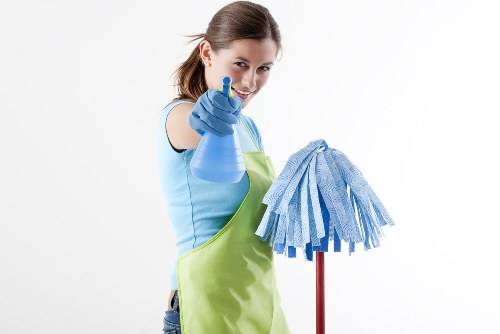 Professional move out cleaning for Enfield homes and flats
