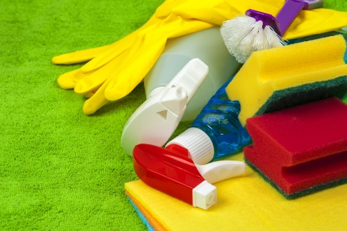 Commercial and domestic deep cleaning service across Enfield